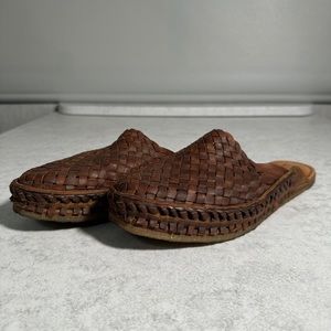 Mohinders Woven City Slipper